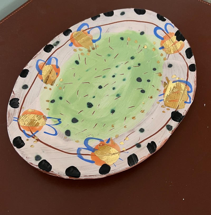 Pink Oval Bumble Bee Plate